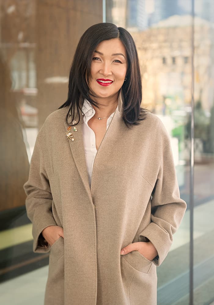 Tungaa Johnstone, interior designer, professional portrait